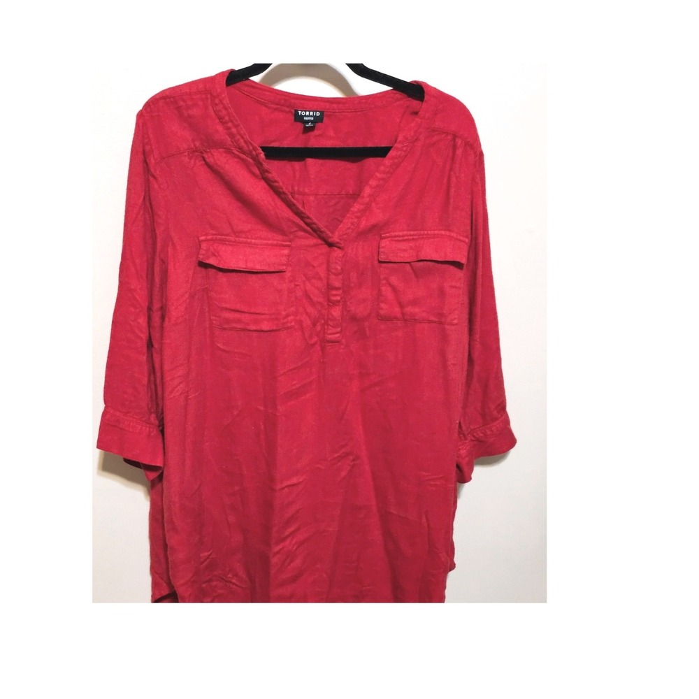Torrid Harper Red V-Neck 3/4 Sleeve Pullover Blouse Top Size 2 2X 18931949
